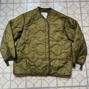 Olive Green Quilted Men's Jacket